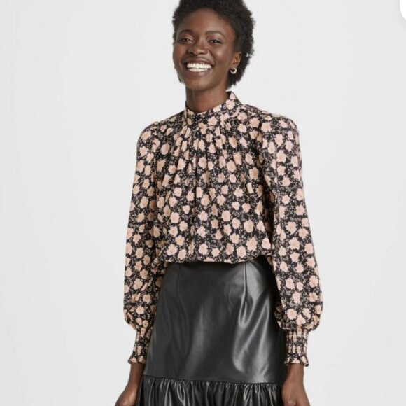 Who What Wear Tops - Who What Wear Floral Gardenia Garden Blouse Black Cream Print Women’s Size M NWT